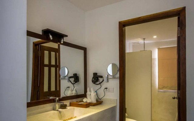 VMANSION Boutique Hotel