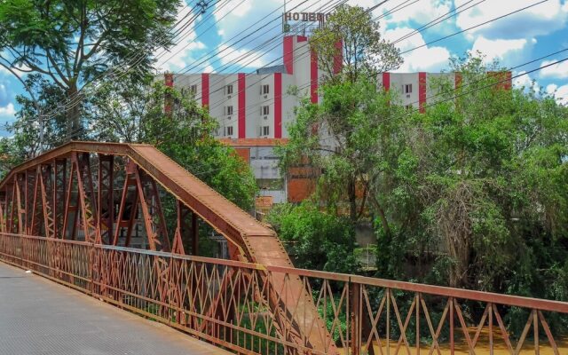 Binder Hotel Mogi Guacu