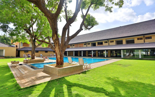 Rajarata Hotel