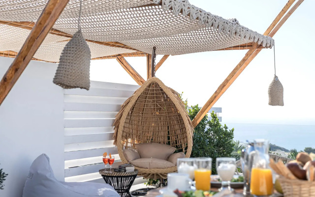 Orizontes Hotel Santorini