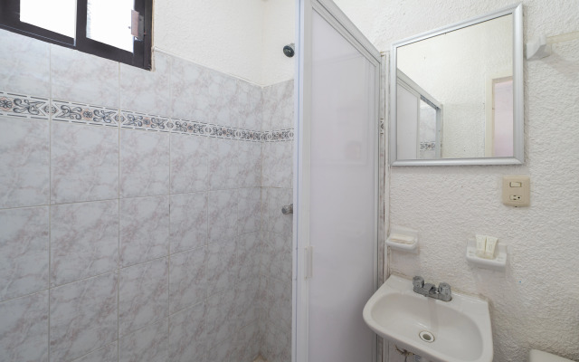 Hotel Imperial Laguna Faranda