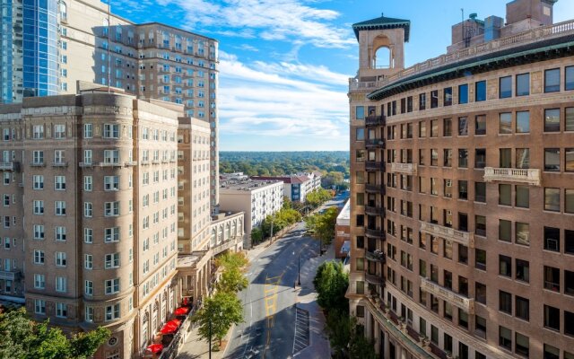 Courtyard by Marriott Atlanta Midtown