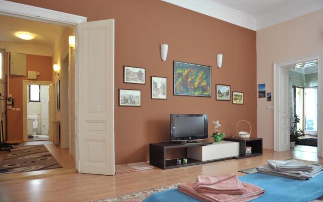 Tesla Apartment