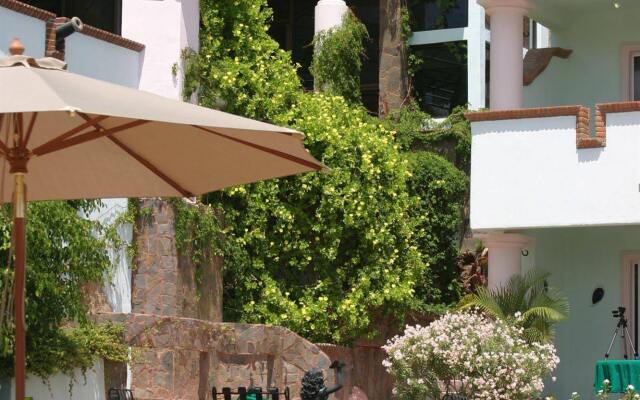 Blarney Castle Inn