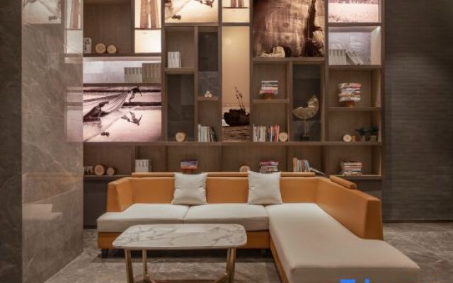 Wenling Yadingwan Hotel