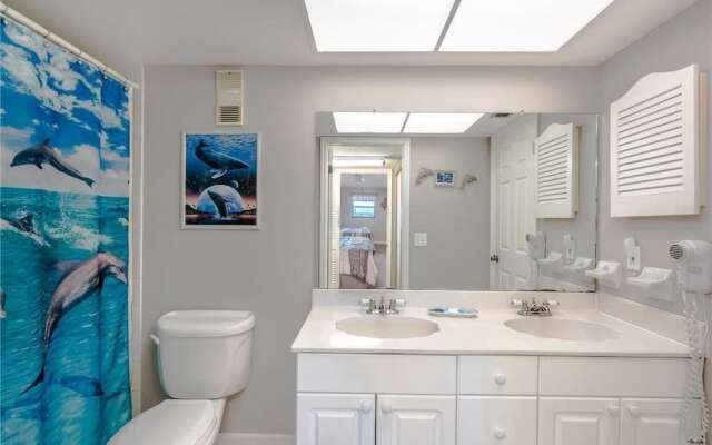 Las Brisas 404 - Three Bedroom Condo