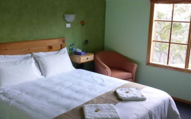 The Hideaway Retreat