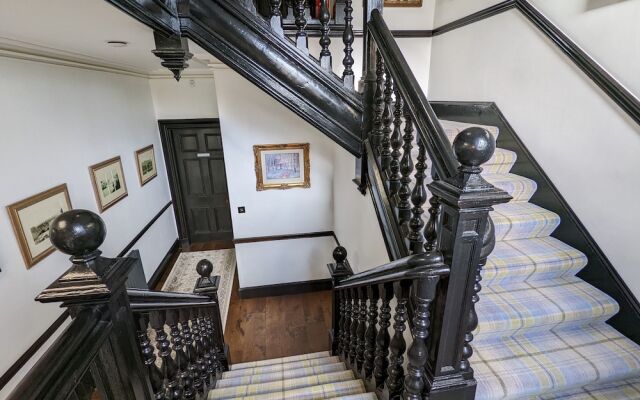 Cambeth Lodge Guesthouse