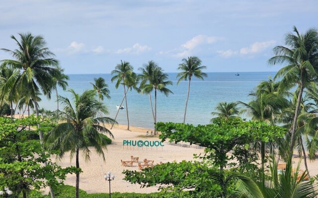 Palmera Villa Phu Quoc