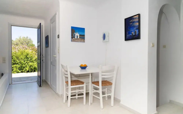 Angali HM Quiet 3 Bdrm Home on the Beach