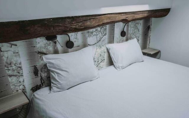 Wooden Soul : duplex 2 chambres avec jardin commun