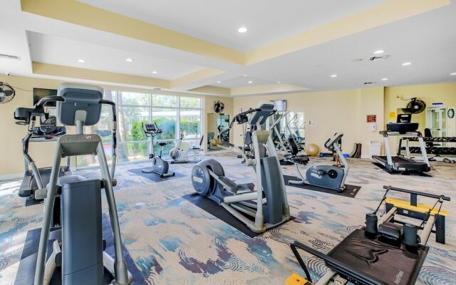 Legacy Towers I Deluxe