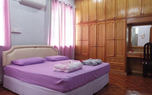 Shangrila House @ 香格里拉民宿