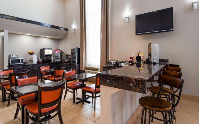 Red Roof Inn & Suites Jackson - Richland