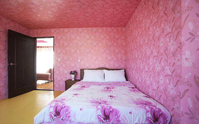 Seogwipo Etwal Jeju Pension