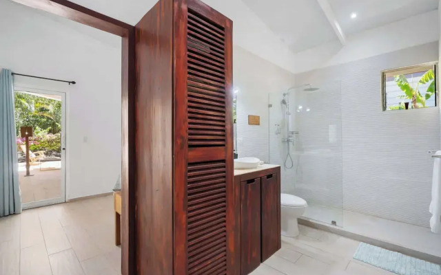 3-BD Home with Pool Near Beach