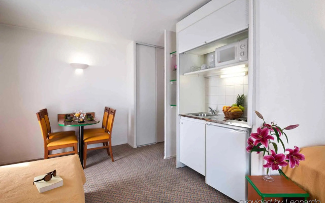 Aparthotel Adagio Access La Défense Place Charras