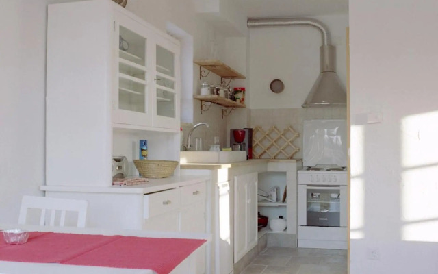 Mala Villa- heated pool since April 10th