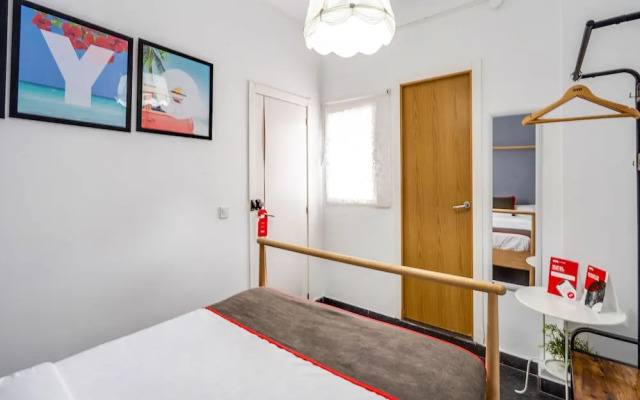 OYO Ruzafa Guesthouse
