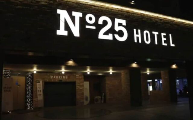 No25 Hotel