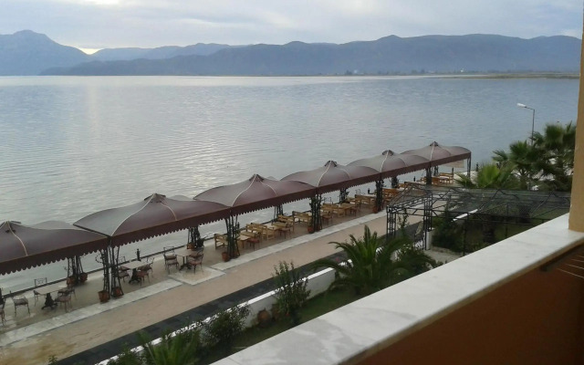 Kaunos Hotel