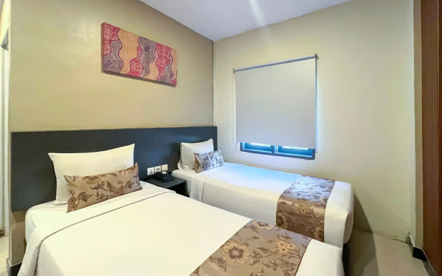 Crew Express Hotel