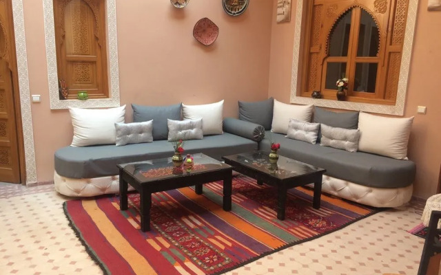 Riad Jenan Adam