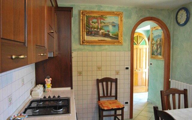 Amalfi Coast Incoming