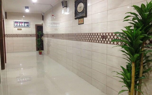 Al Eairy Furnished Apartments Tabuk 1