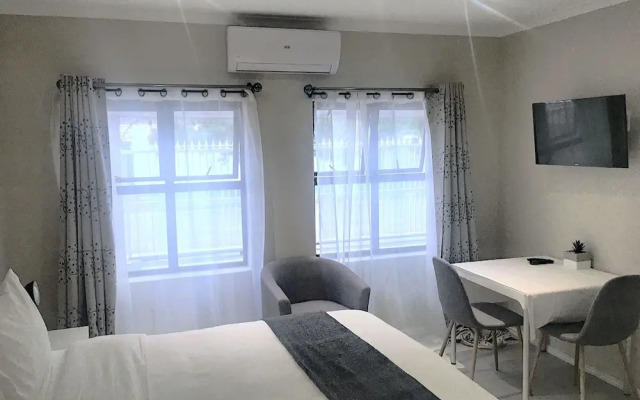 Selton Guest House