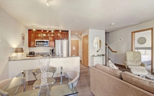 River Mtn Lodge E309