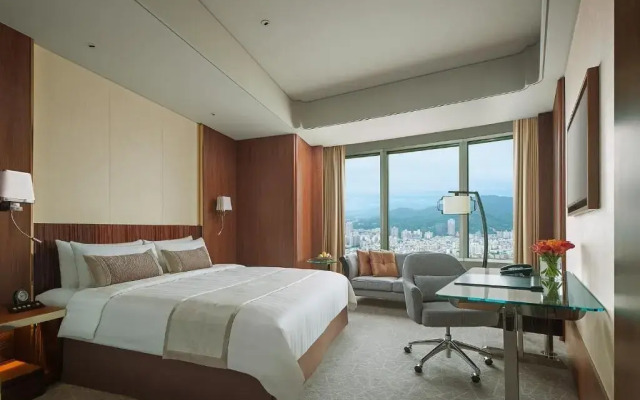 Shangri-La Far Eastern, Taipei