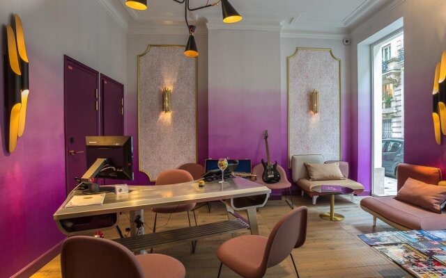 Idol Hotel