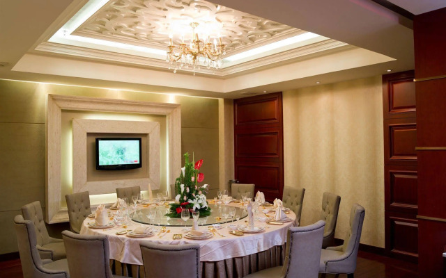 Wenzhou Guomao Grand Hotel