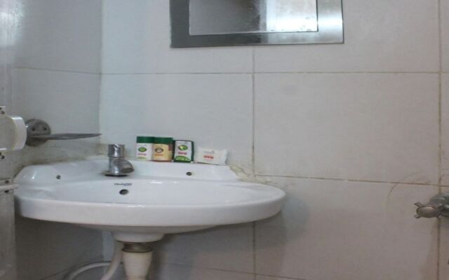 OYO 7321 Hotel Lord Shiva