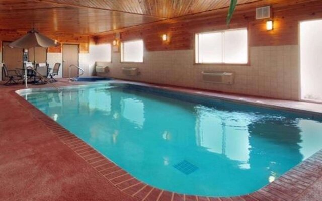 Sleep Inn & Suites Hays I-70