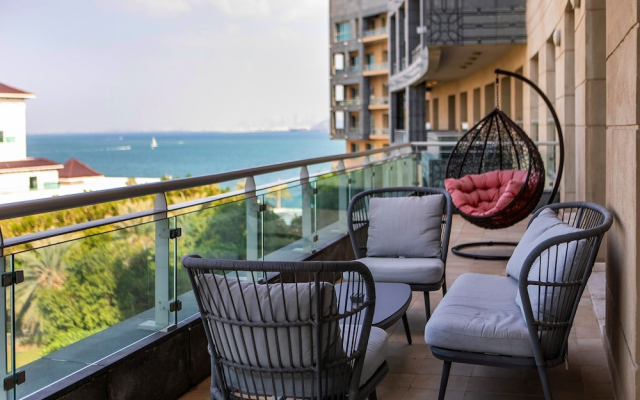 Family luxury residence on Palm Jumeirah