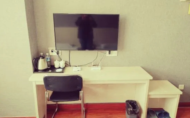 Super 8 Hotel Yantai Zhaoyuan Bus Terminal Branch – Guest Rooms – Zhaoyuan