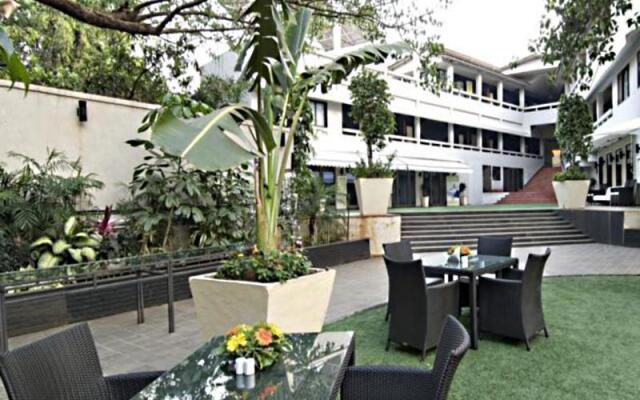 Citrus Hotel Lonavala