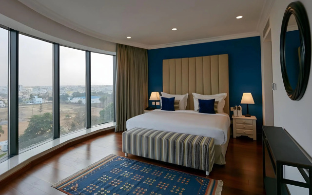 The Waverly Hotel & Residences