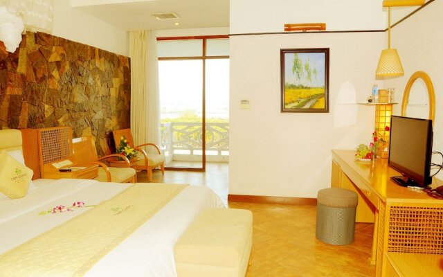 Tam Giang Resort  Spa