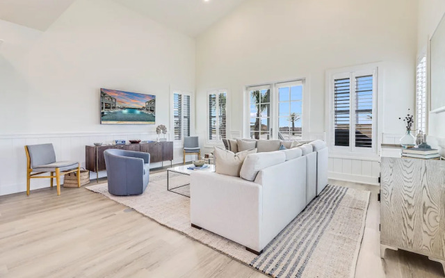 The Gathering Place 320 SOU