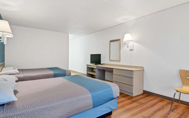 Motel 6 Big Springs, NE