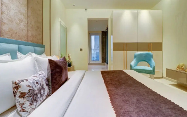 Saltstayz Premier - Mohali Chandigarh