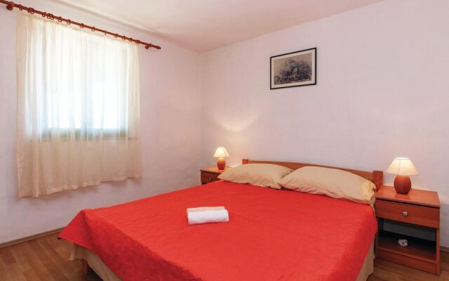 Amazing Home in Maslenica With Wifi and 1 Bedrooms