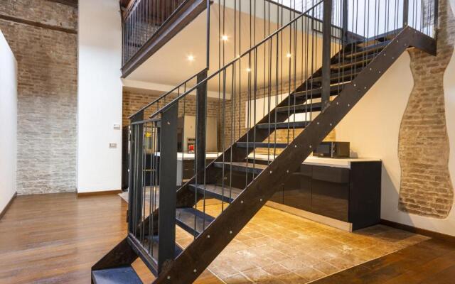 Suite 96 - Smart Holiday