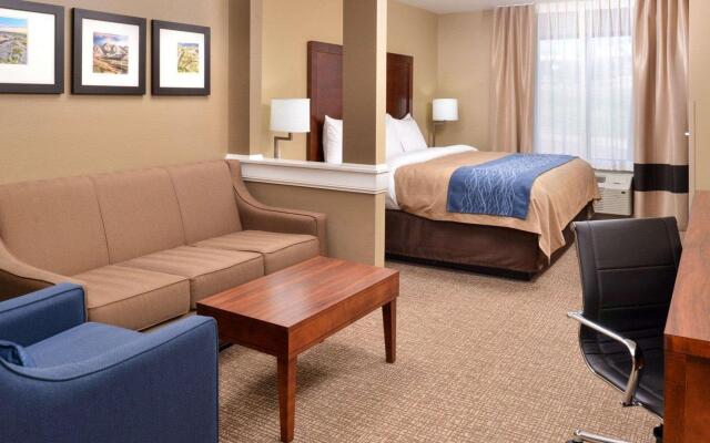 Comfort Inn & Suites Mandan - Bismarck