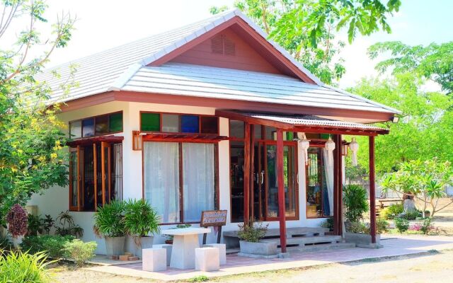 Huen Hug Hod The Resort