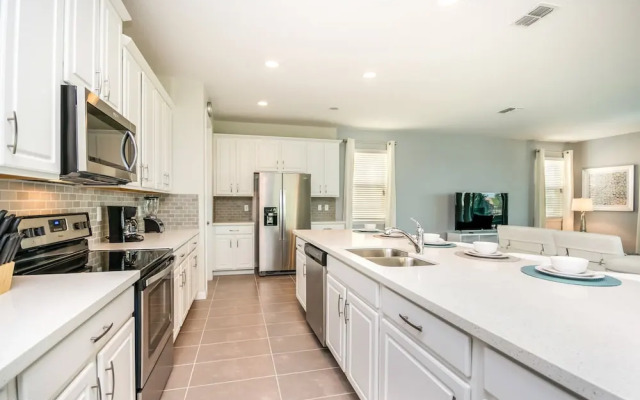 Fabulous 9 Bed 6,5 Ba Villa Games, Pool & Spa 9063srl