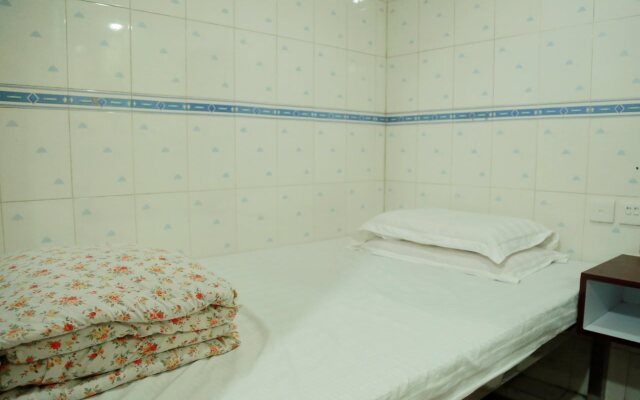 Garden Guest House - Carlton Group of Hostels